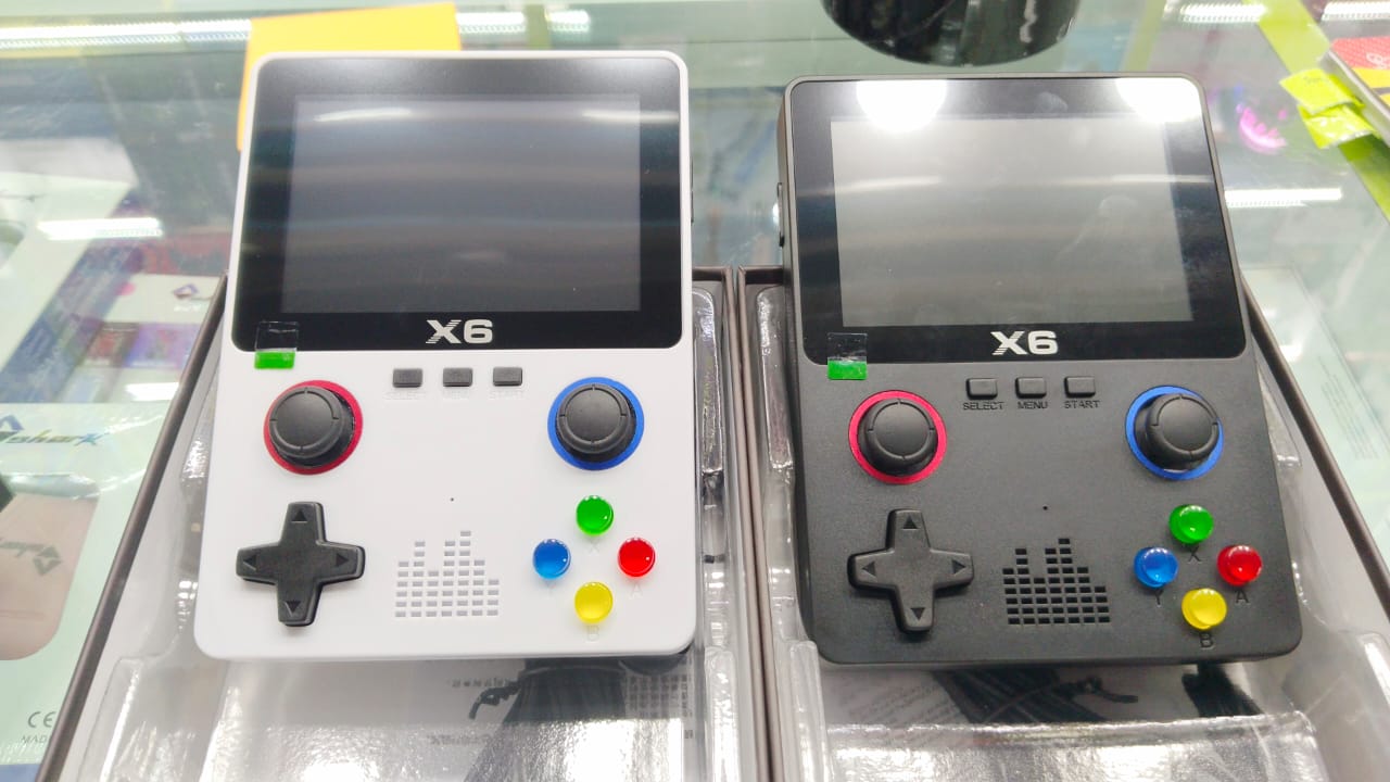 Mini Consola De Juegos Portátil X6