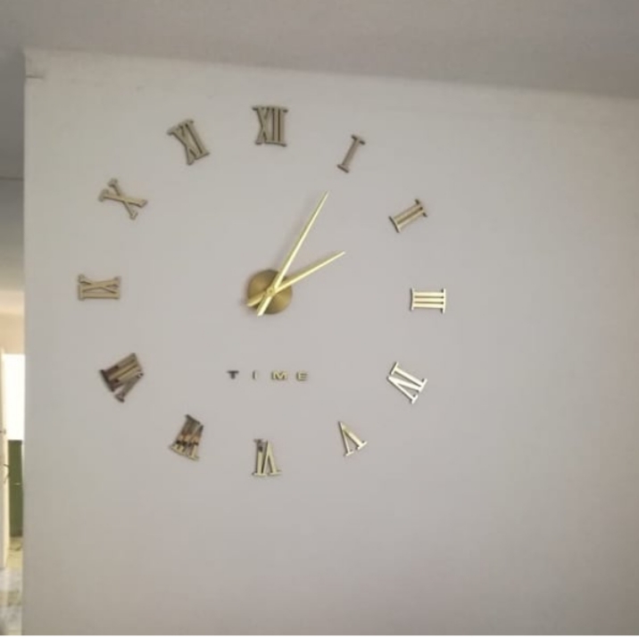 Reloj De Pared 3 D 100x100 Cm Dorado